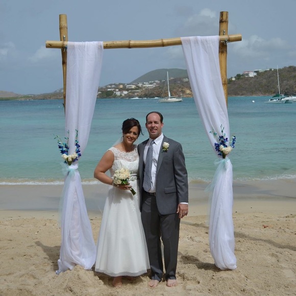 Meet your Posher, Debbie - Picture 7 of 16